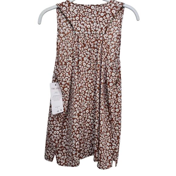 CAbi #4358 Women's Brown White Racer Back Folklore Floral Lark Top Size Medium - Picture 2 of 4